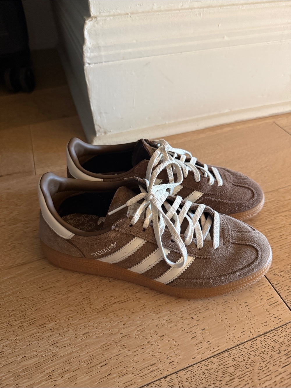 US 7 speZial sambas